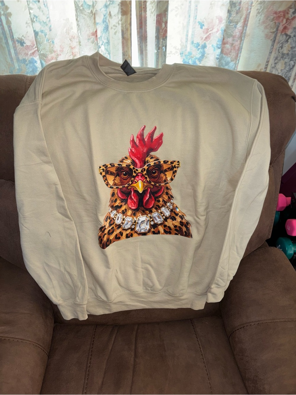 Gildan Beige Crewneck Sweatshirt with Leopard Rooster Graphic